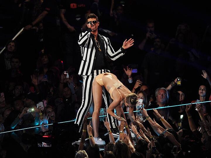 Ganz auf seinen Song konzentriert: Robin Thicke