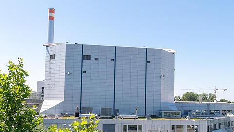 Der Forschungsreaktor FRM II steht auf dem Gelände der TU München in Garching. Foto: Peter Kneffel/dpa/Archivbild