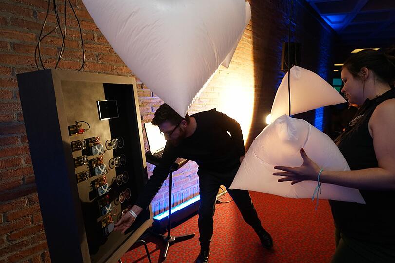 Rund 90 Ausstellungshäuser präsentierten sich bei der Langen Nacht der Museen 2015.