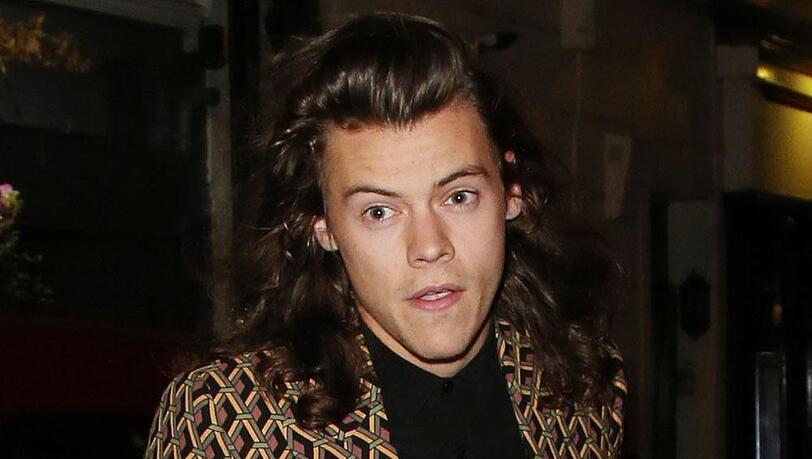 Harry Styles hat wieder ein neues Tattoo. Harry Styles hat wieder ein neues Tattoo.
