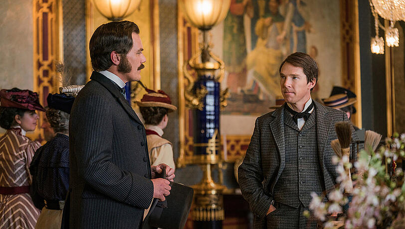 "Edison - Ein Leben voller Licht": George Westinghouse (Michael Shannon) und sein Rivale Thomas Edison (Benedict Cumberbatch, r.) treffen aufeinander "Edison - Ein Leben voller Licht": George Westinghouse (Michael Shannon) und sein Rivale Thomas Edison (Benedict Cumberbatch, r.) treffen aufeinander
