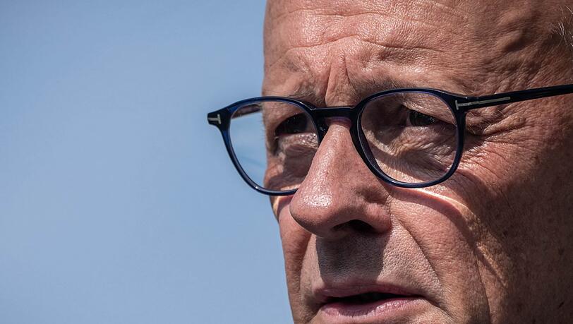 Der Kanzler findet klare Worte zu den Spekulationen über einen möglichen Kanzlertausch. Der Kanzler findet klare Worte zu den Spekulationen über einen möglichen Kanzlertausch.