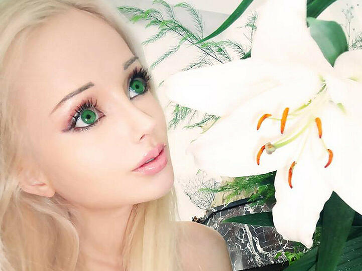 Fast nichts mehr an ihr ist natürlich: Valeria Lukyanova