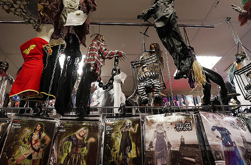 Der Halloween Gore Store bietet alles, was das Herz eines Horror-Fans begehrt.