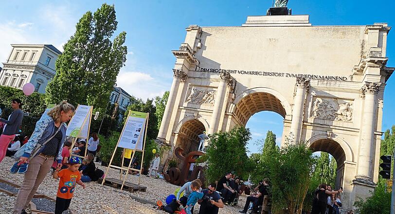 Das Streetlife Festival, welches Green City ausrichtet, bespielt ziemlich genau 1609 Meter vom Odeonsplatz bis zum Siegestor.