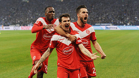 Die Fortuna-Spieler Dodi Lukebakio, Benito Raman und Niko Gießelmann (v.l.).