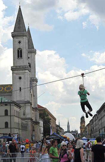 Seit dem Jahr 2000 gibt es das Streetlife Festival in München auch in diesem Jahr wieder mit dem obligatorischen "Leo Corso".