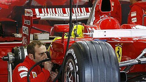 Viel Arbeit auch bei Ferrari: Durch die neuen Regeln könnte die Vormachtstellung der Top-Teams zumindest kurzfristig ins Wanken geraten.