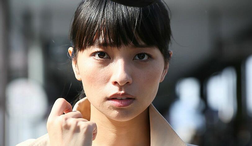 Misako (Ayame Misaki) möchte blinden Menschen mit ihren Audiodeskriptionen helfen.