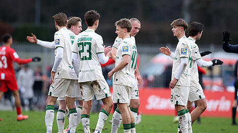 Der TSV 1860 gewinnt gegen den TSV Havelse mit 5:0.