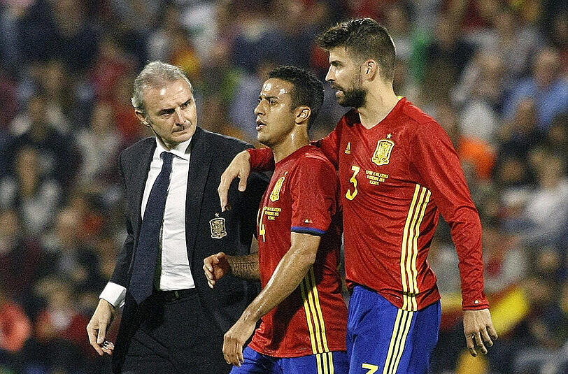 Thiago verletzte sich im Test gegen England am Knie