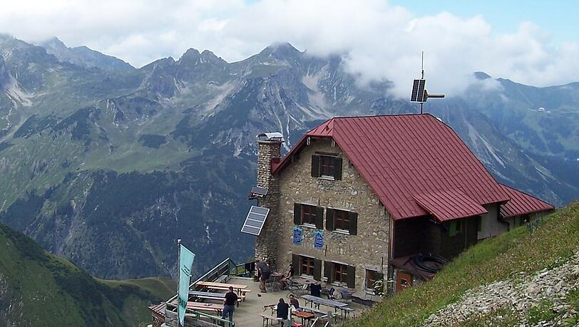 Ab 7. September ist die Hütte geschlossen. Ab 7. September ist die Hütte geschlossen.