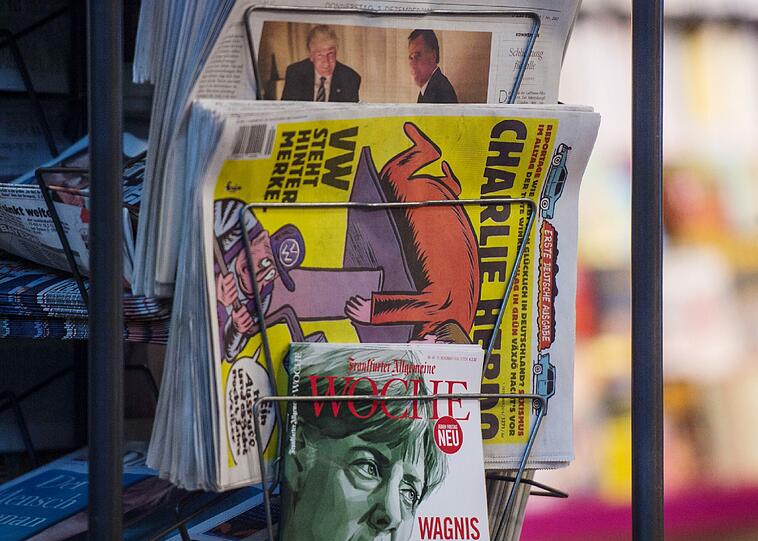 Die erste Deutsche Ausgabe lag am Donnerstagmorgen im Zeitungsfachhandel aus.