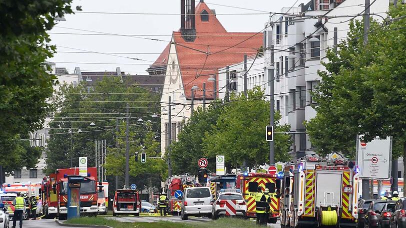 Die Landsberger Straße war mehrere Stunden komplett gesperrt.
