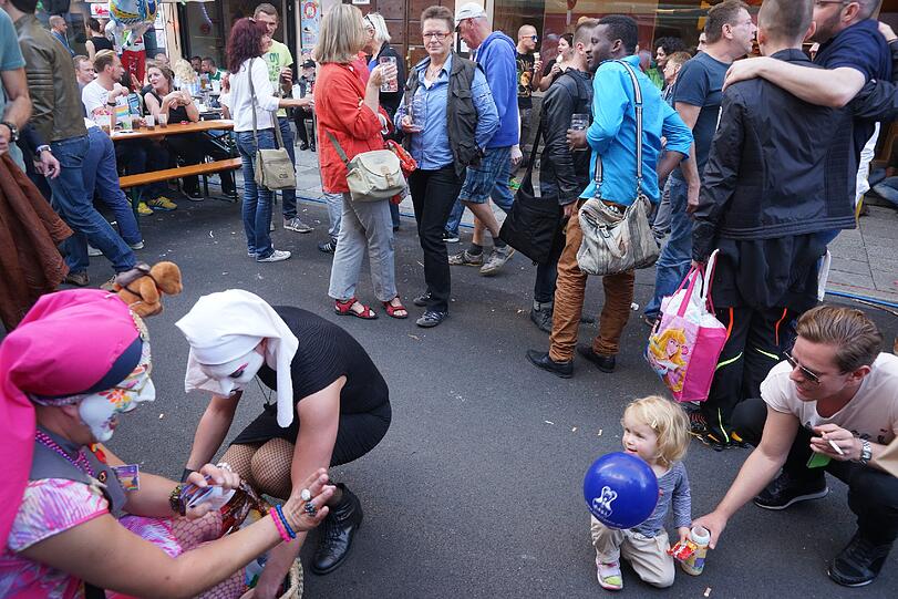 Straßenfest in der Pestalozzistraße: Die Bilder.