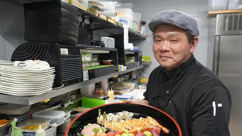 Diese Platte von Sushi-Koch Kazu Kurahashi sieht nicht nur gut aus. Diese Platte von Sushi-Koch Kazu Kurahashi sieht nicht nur gut aus.