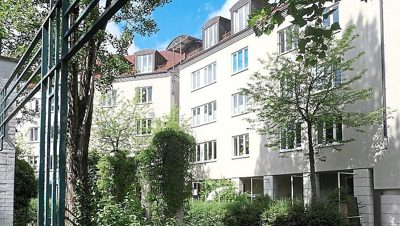 Die Berliner Straße in München. Die Berliner Straße in München.