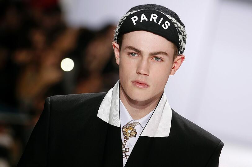 Ganz viele Promis und natürlich noch mehr Mode: Vom 18. - 21. Januar findet in Berlin die Mercedes-Benz Fashion Week statt. Wir zeigen Ihnen die besten Fashion und Promi-Bilder - zum Durchklicken!