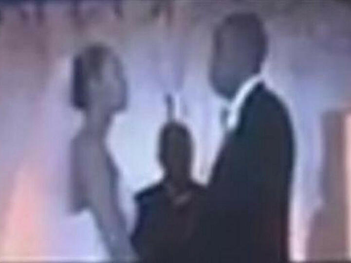 Beyoncé und Jay Z zeigen Szenen ihrer Trauung