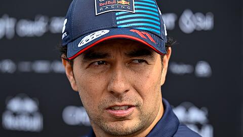 Sergio Pérez gibt sich nach außen weiter kämpferisch.