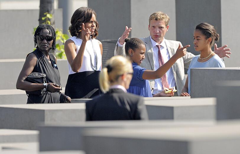 Michelle Obama und ihre Töchter unterwegs in Berlin. Die Bilder.