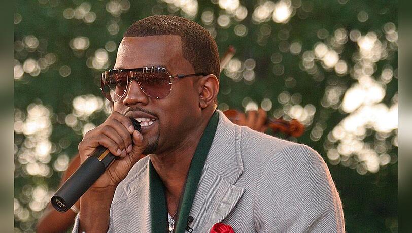 Kanye West soll Parler übernehmen.