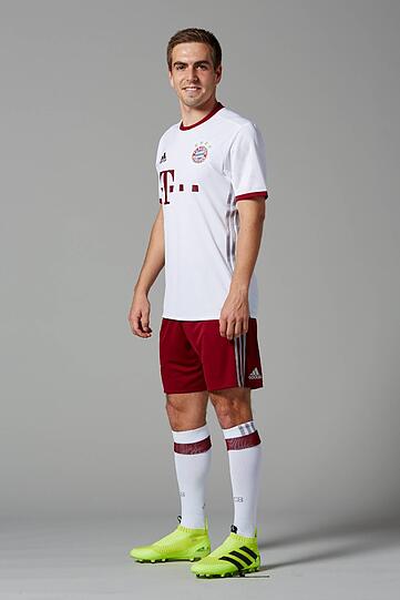 Bayern-Kapitän Philipp Lahm im neuen Champions-League-Outfit.