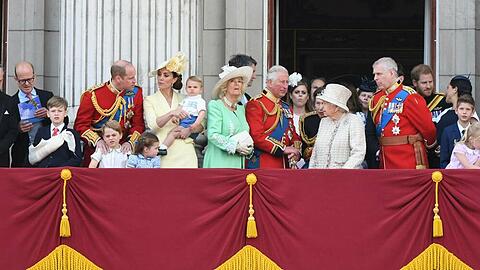 Die Mitglieder der Königsfamilie im Juni 2019 auf dem Balkon des Buckingham-Palasts