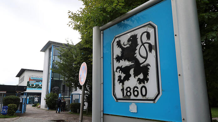 Der Absturz ist perfekt: Der TSV 1860 spielt kommende Saison wohl in der Regionalliga. Der Absturz ist perfekt: Der TSV 1860 spielt kommende Saison wohl in der Regionalliga.