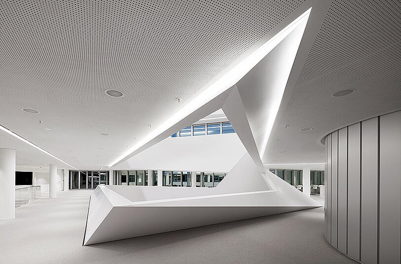 Denkmalgeschützt und dennoch ein echtes "Green Building": das frisch sanierte Hypo-Hochhaus in Bogenhausen.