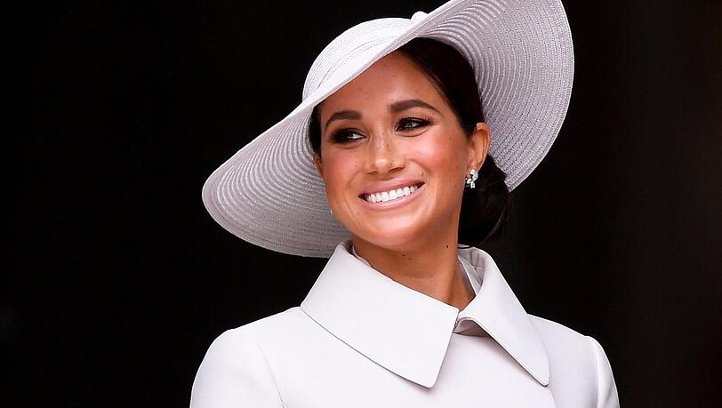 Monetarisiert sie ihre Persönlichkeit, wie ihr vorgeworfen wird? Meghan bei der Dankes-Messe in der St. Paul's-Kathedrale bei den Feierlichkeiten zum Platinjubiläum der Queen.