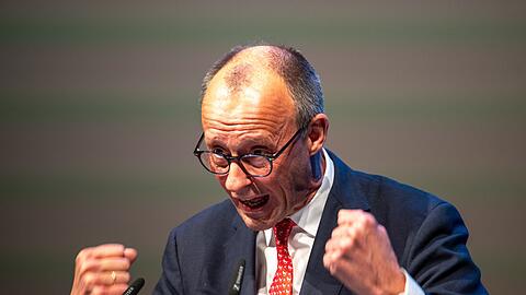 Beim Politischen Aschermittwoch in Trier gab sich Merz k&auml;mpferisch.