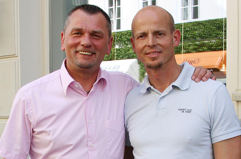 Thomas Niederbühl (51, auf dem Foto links) und Freund Heinz Bänzinger.