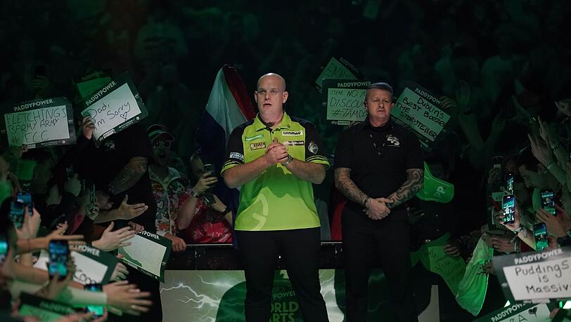 Michael van Gerwen bezwang seinen Landsmann Richard Veenstra mit 4:0.