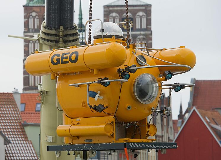 Auf die Reise nach München: das deutsche Museum bekommt Besuch vom U-Boot "Geo". Dieses machte sich heute auf die Reise von Stralsund an die Isar.