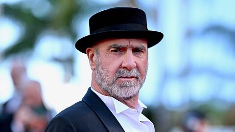 Hat ein Stück Fußballgeschichte geschrieben: Eric Cantona. Hat ein Stück Fußballgeschichte geschrieben: Eric Cantona.