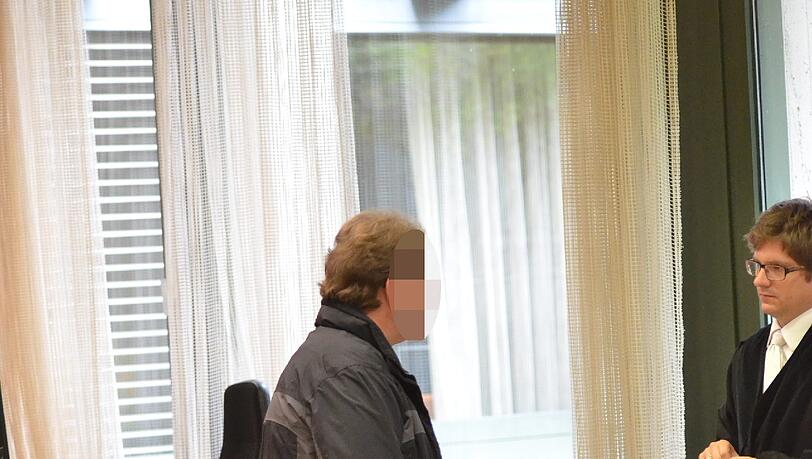 Bärchen“ Mathias R. (49) führt gegen sein Ex-„Engelchen“ eine Nebenklage. Bärchen“ Mathias R. (49) führt gegen sein Ex-„Engelchen“ eine Nebenklage.
