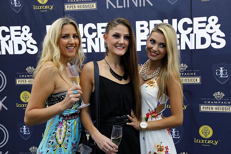 "The Hangover": Wilde Promi-Party bei Bruce Reith - die Bilder