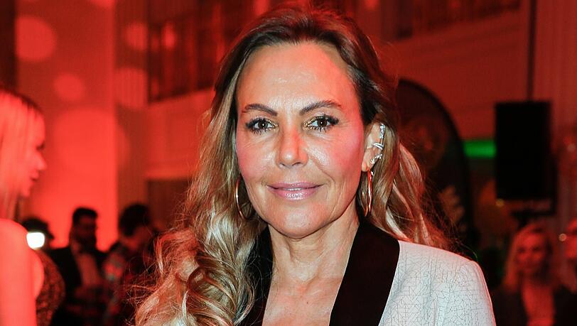 Natascha Ochsenknecht spricht über den Missbrauch ihres Sohnes und wie sie den Täter ins Gefängnis gebracht hat. Natascha Ochsenknecht spricht über den Missbrauch ihres Sohnes und wie sie den Täter ins Gefängnis gebracht hat.