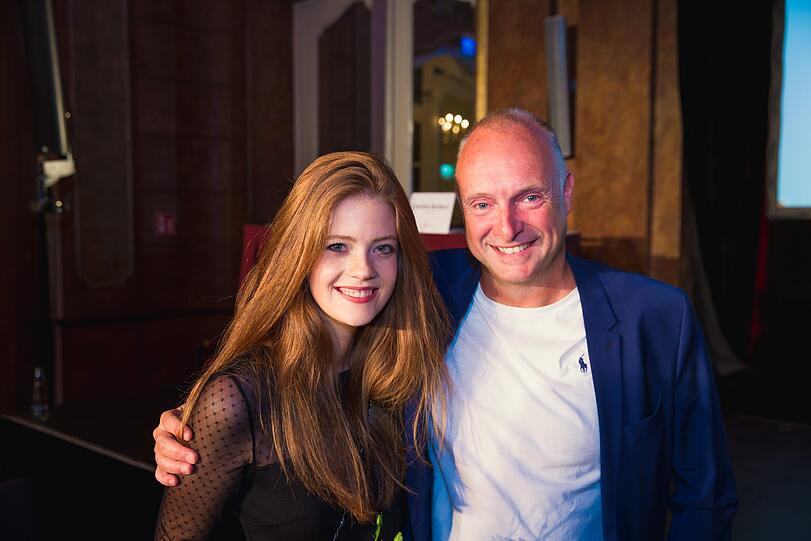 Das Finale des AZ-Modelcontests Schöne Münchnerin: Die Bilder der Gala im Deutschen Theater zum Durchklicken...
