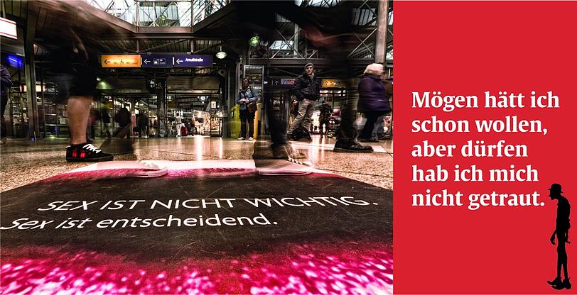 "Sex ist nicht wichtig. Sex ist entscheidend", steht auf dem Boden. Karl Valentin hat eine Meinung dazu.