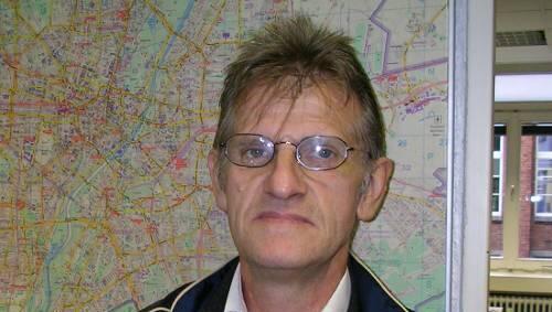 Half – und wurde selbst angegriffen: Gerhard Geßner. Half – und wurde selbst angegriffen: Gerhard Geßner.