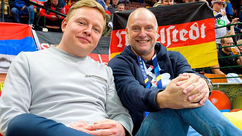 Florian Schmidt-Sommerfeld (l.) und Frank Buschmann bilden das neue Kommentatoren-Duo bei Sky.