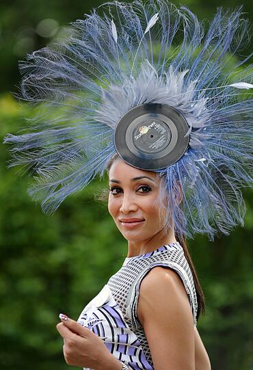 Royal Ascot - die schrägste Hut-Parade der Welt!