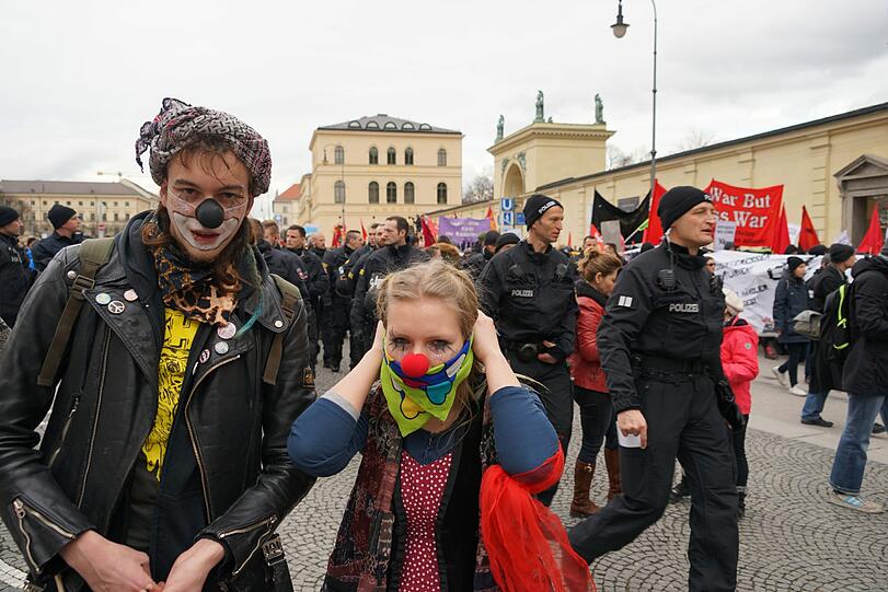 Die Bilder zur Demonstration gegen die Sicherheitskonferenz in München...