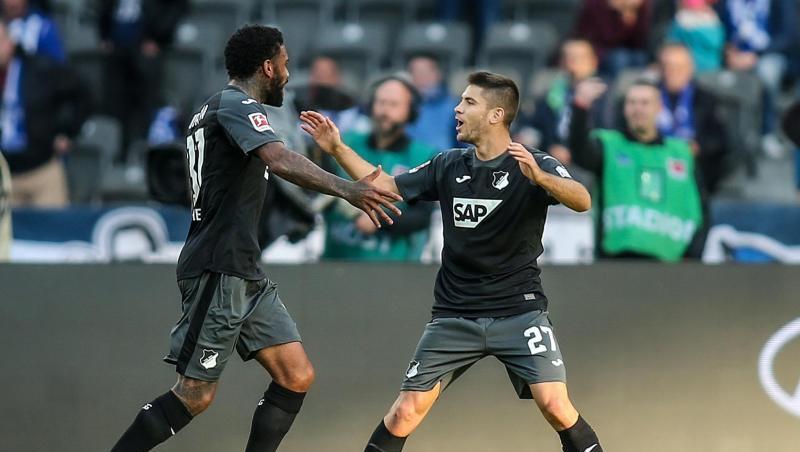 Hoffenheims Jürgen Locadia (l) jubelt nach seinem Treffer zum 1:0 mit Teamkollege Andrej Kramaric. Hoffenheims Jürgen Locadia (l) jubelt nach seinem Treffer zum 1:0 mit Teamkollege Andrej Kramaric.