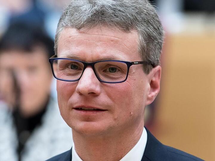 Bayerns Kunstminister Bernd Sibler. Foto: Sven Hoppe/Archivbild