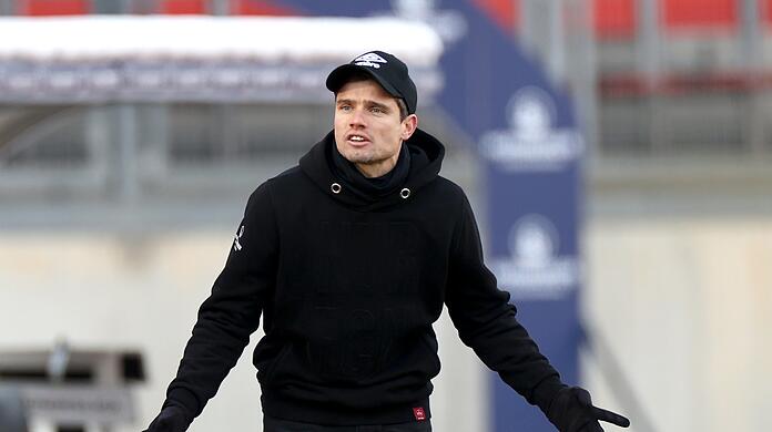 Bereut seinen Auftritt mittlerweile: Club-Coach Klauß.