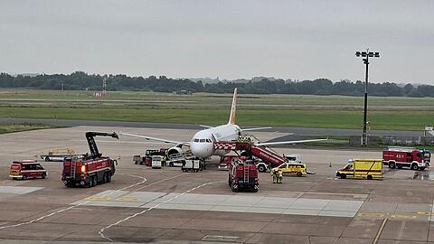 Kurz nach dem Start musste ein Flugzeug an den Flughafen Bremen zurückkehren. (Archivbild)