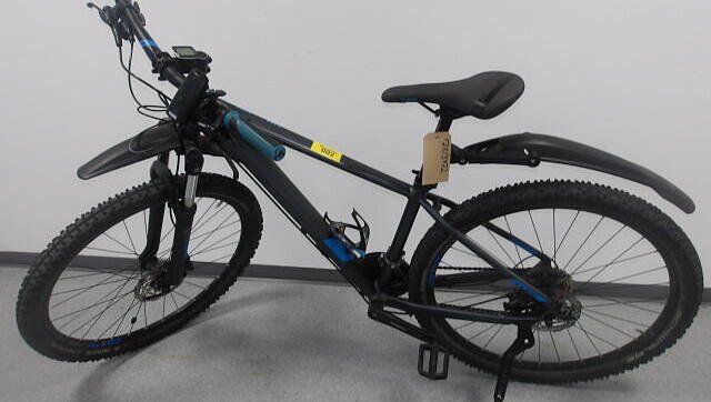 Zu ersteigern: Wenn ein Radl unten im U-Bahnhof abgestellt ist, wird es aus Sicherheitsgr&uuml;nden schnell entfernt.